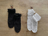Venus Lace Socks _2 Colours