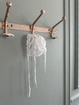 Lace Laura Bonnets _2Types
