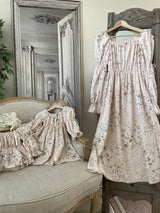 Misty Eyelet Romper _Pink