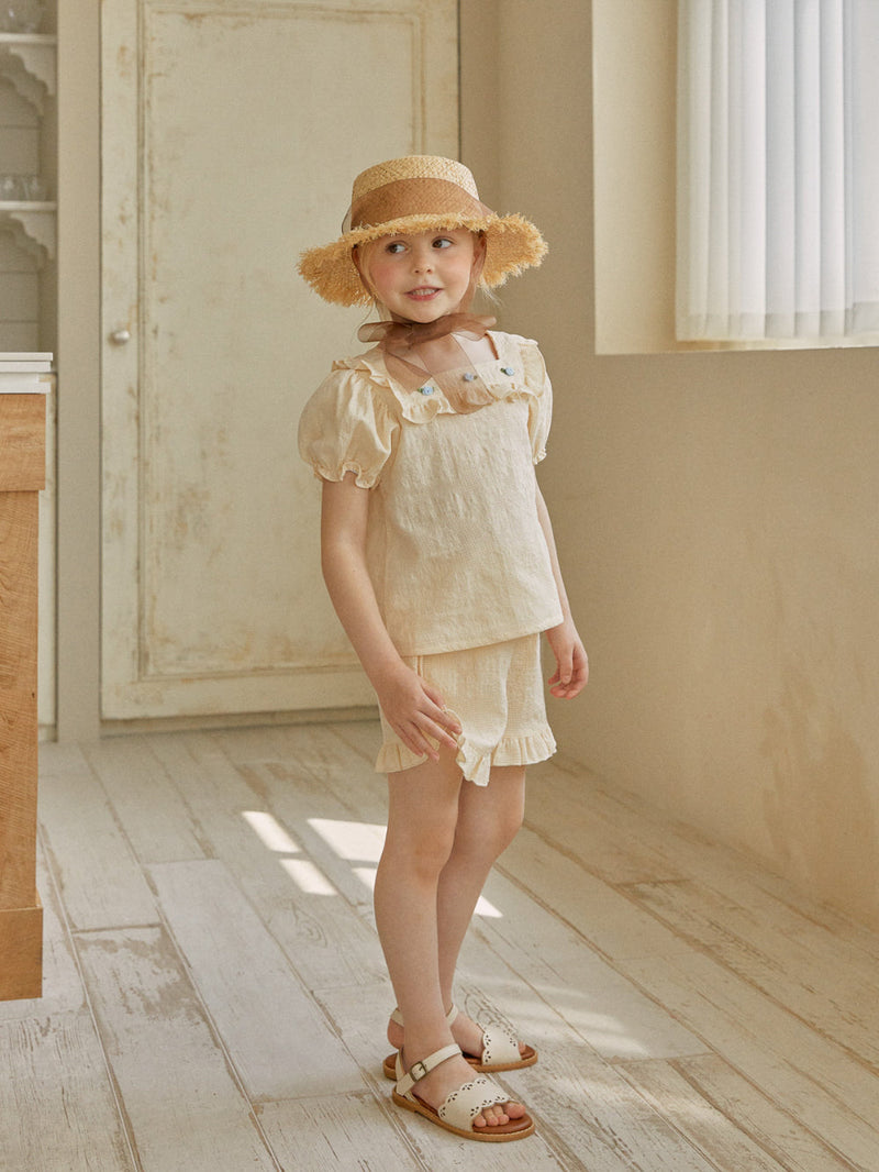 Rose Frill Blouse & Shorts Set _Beige