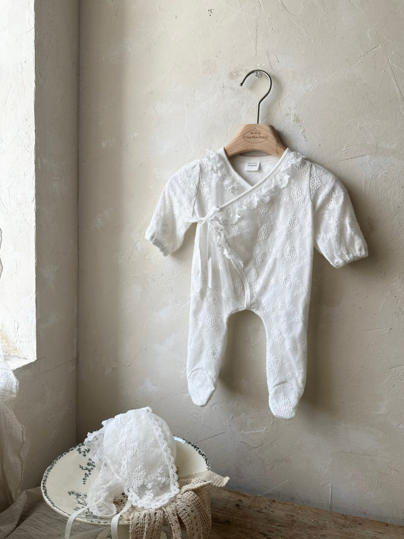 Monbebe Lace Cosy Suits from Newborn size_2Colours