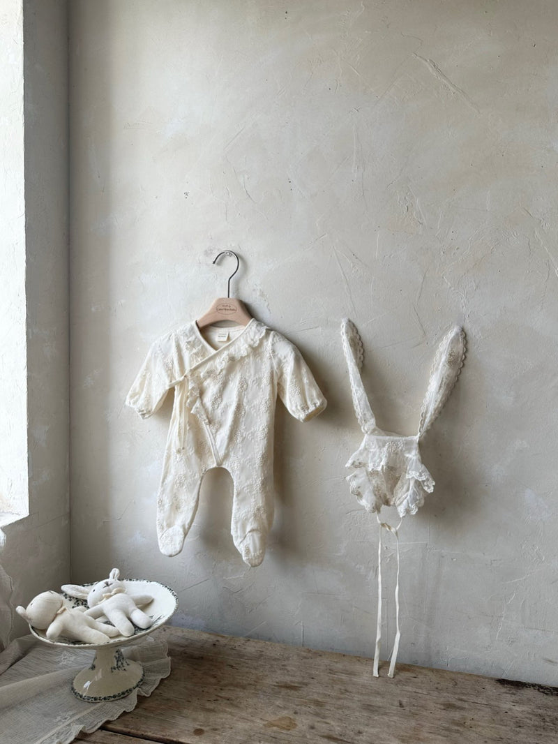 Monbebe Lace Cosy Suits from Newborn size_2Colours
