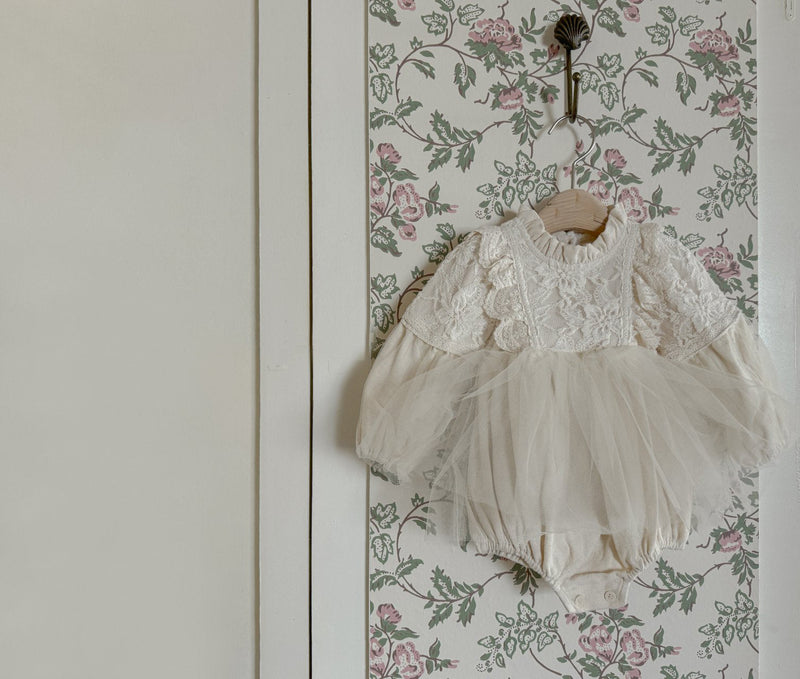 Jella Lace Romper_ Cream