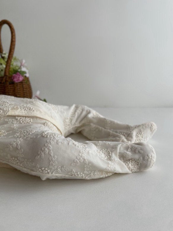 Monbebe Lace Cosy Suits from Newborn size_2Colours
