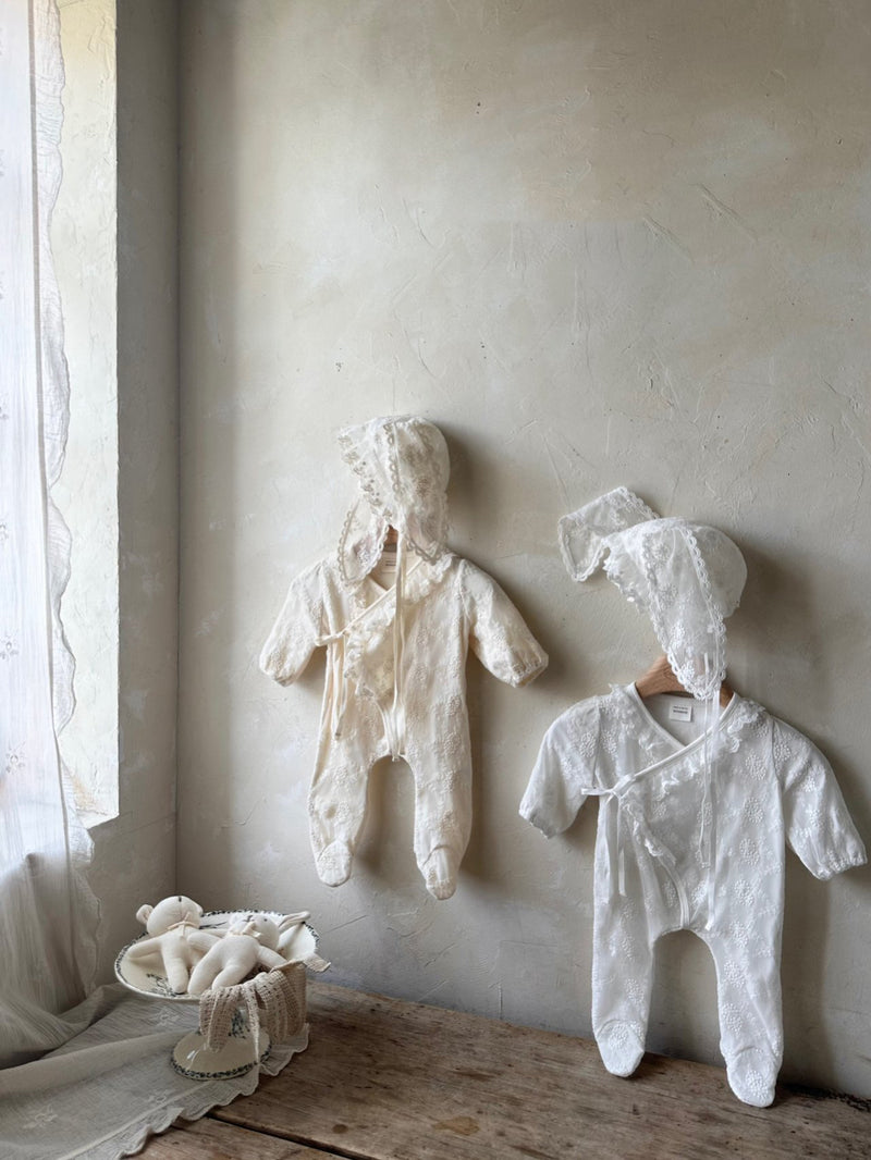 Monbebe Lace Cosy Suits from Newborn size_2Colours