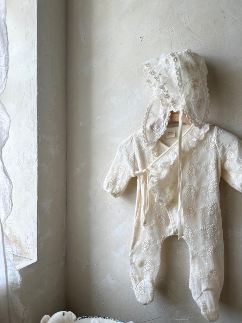 Monbebe Lace Cosy Suits from Newborn size_2Colours