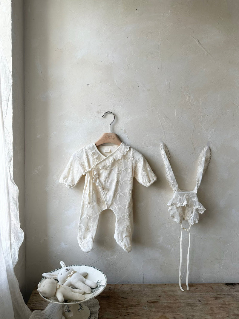 Monbebe Lace Cosy Suits from Newborn size_2Colours