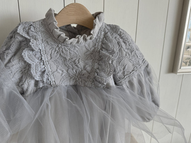 Jella Lace Romper_ Grey