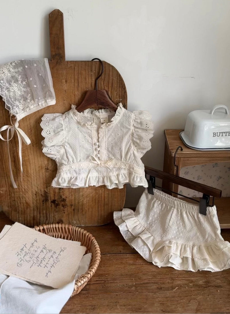 Romantic Blouse & Shorts Set _Cream