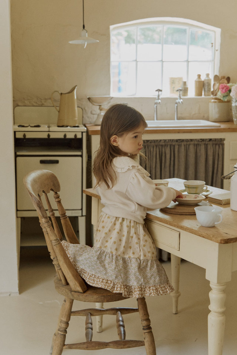 Madeleine Blouse and Skirt Set_Beige