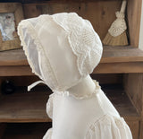 Daisy Lace Bonnet