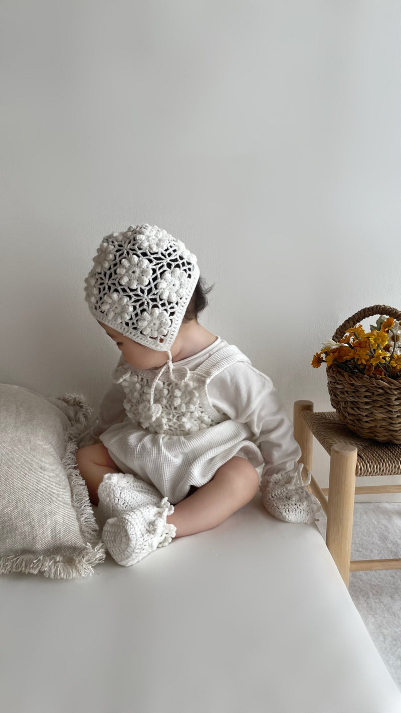Monbebe Handmade Newborn Booties_2Colours