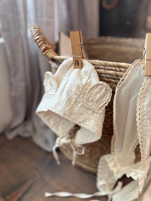 Teddy Bear Lace Bonnet