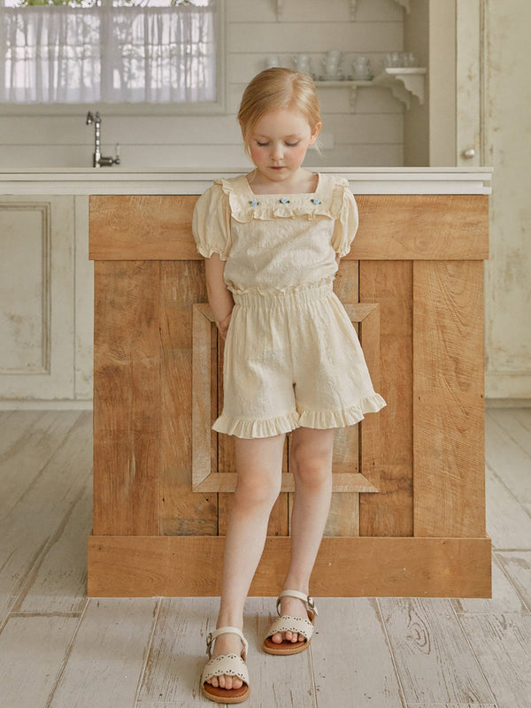 Rose Frill Blouse & Shorts Set _Beige