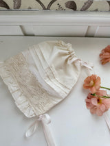 Mon Vintage Lace Bonnet