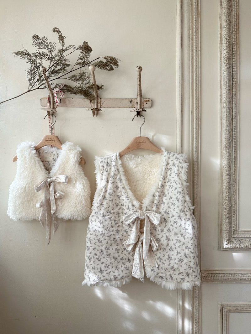 Reversible Eco Fur Adult Vest