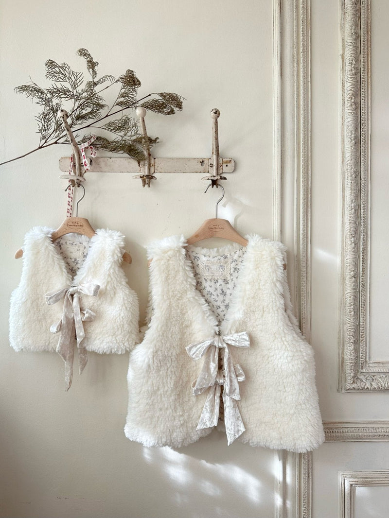 Reversible Eco Fur Adult Vest