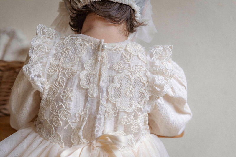 Ange Lace Vest