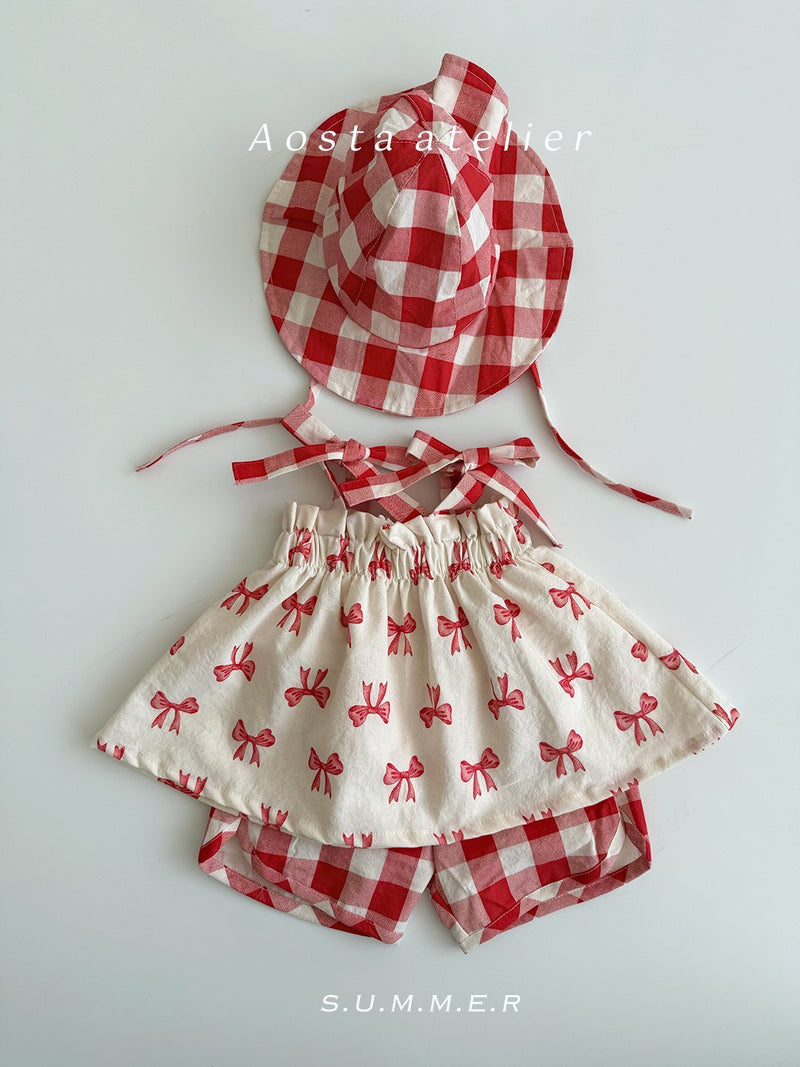 Red Ribbon Sleeveless Blouse