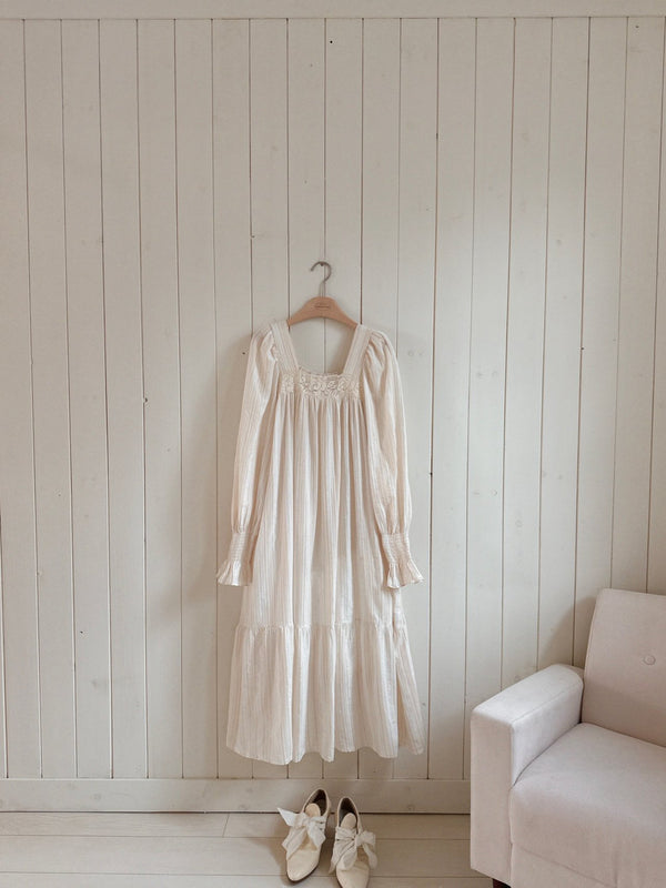 New Vintage Adult Dress _Beige Stripe