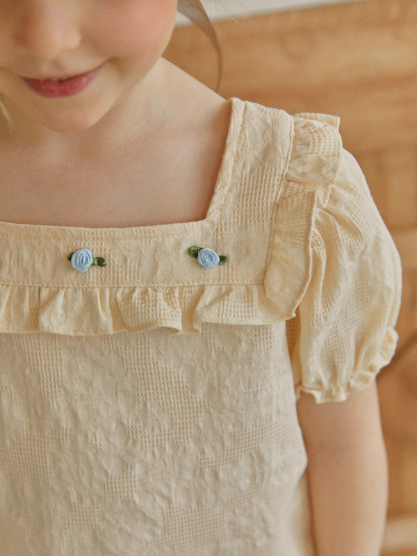 Rose Frill Blouse & Shorts Set _Beige