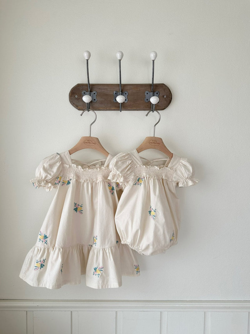 Latte Embroidered Romper_ Ivory