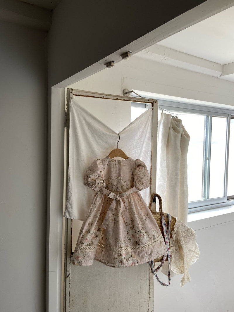 Edel Dress _Pink Floral