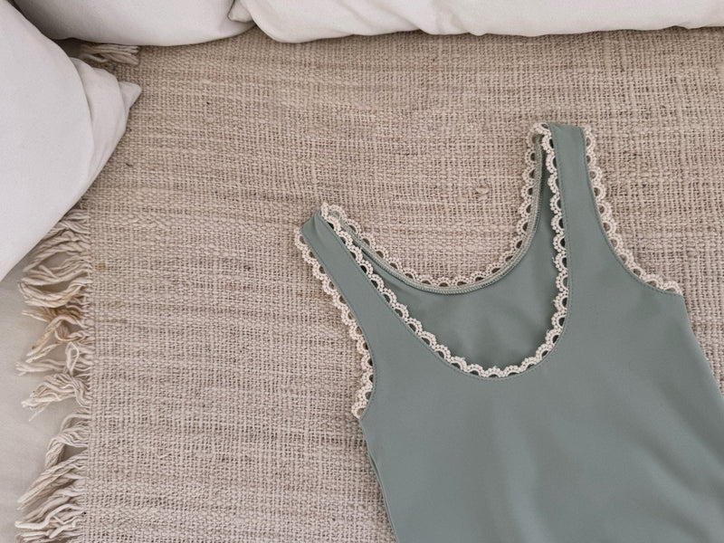 Daisy Swimsuit _2 Colours