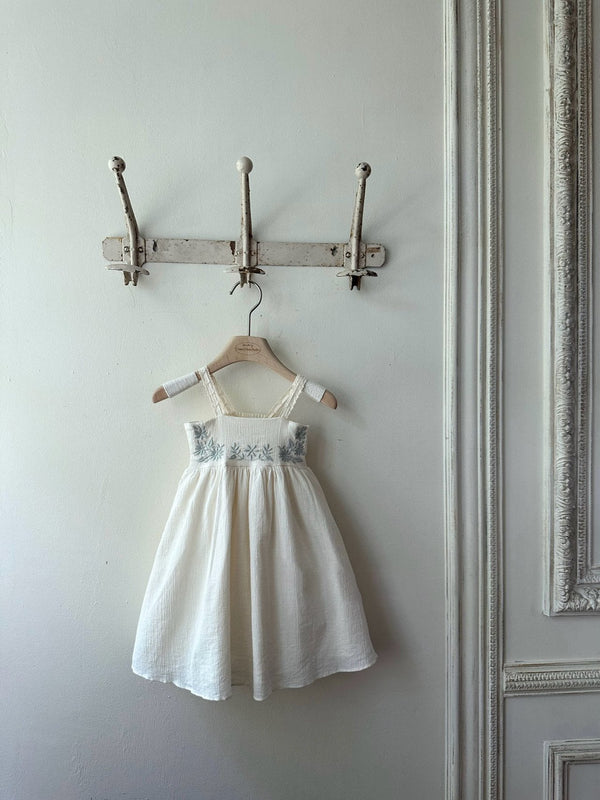 Aria Embroidery Dress _Cream