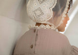 Daisy Lace Bonnet