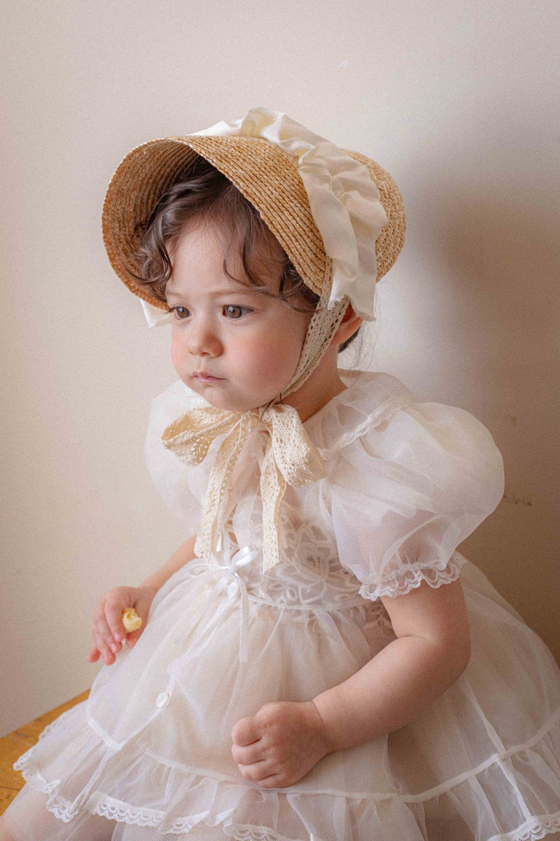 Aroha Frill Bonnet