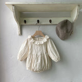 Adela Romper