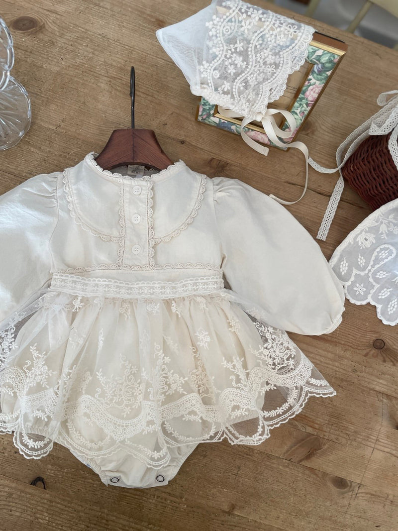 Lacey Baby Apron