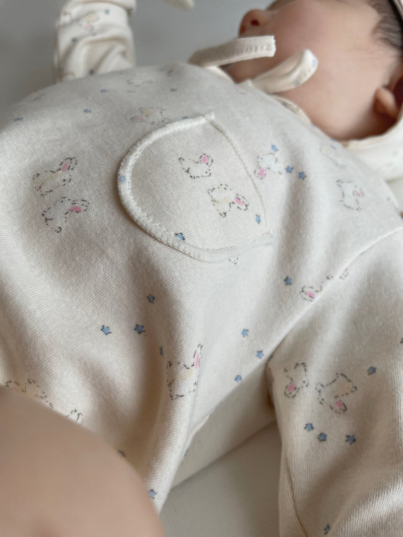 Monbebe Printed Suit and Bonnet Set from Newborn Size _Bunny Prints