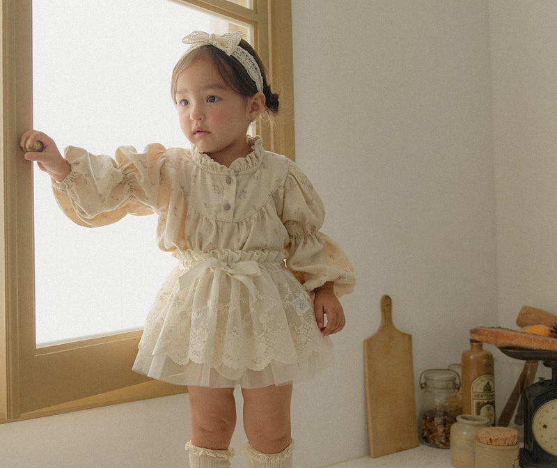 Ashley Lace Skirt