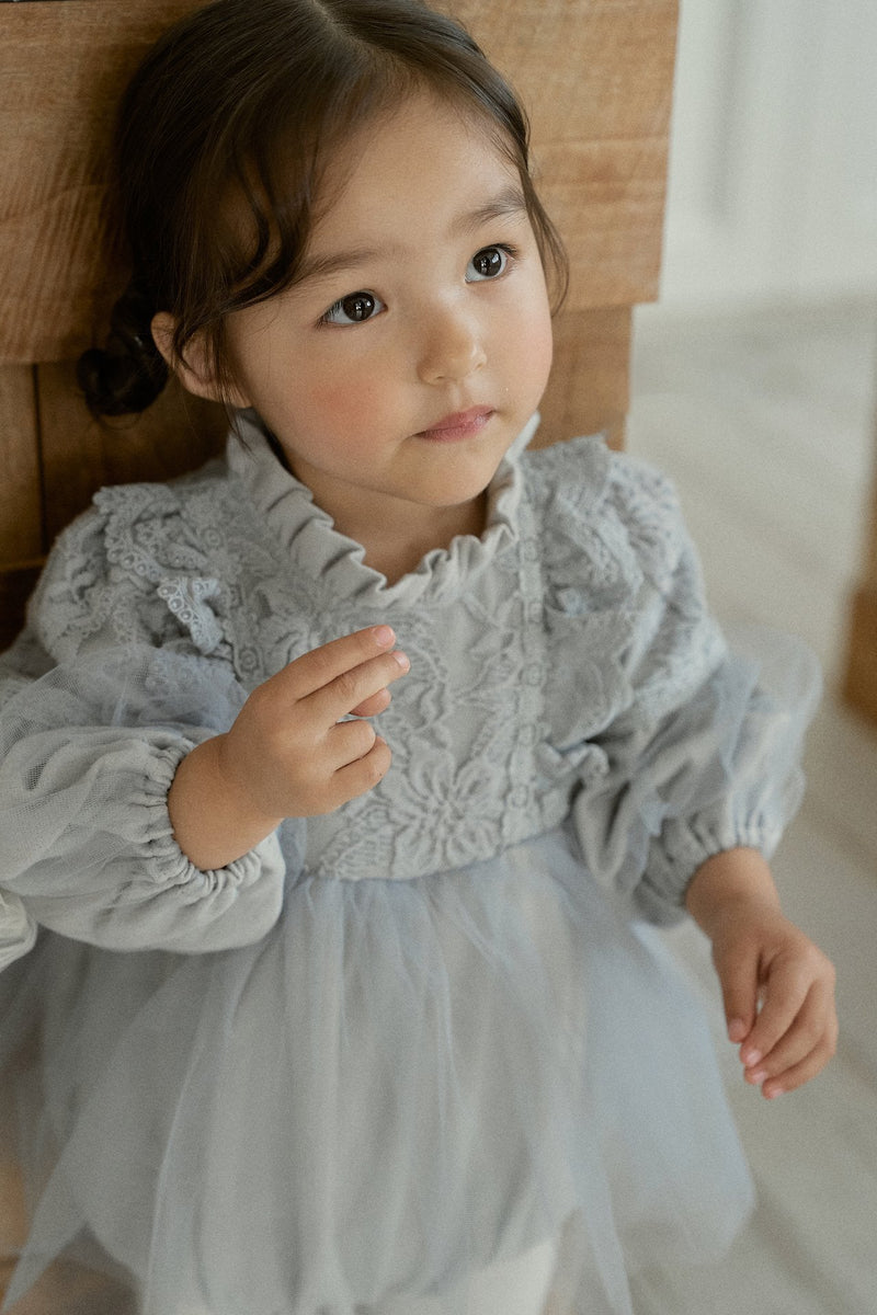 Jella Lace Romper_ Grey
