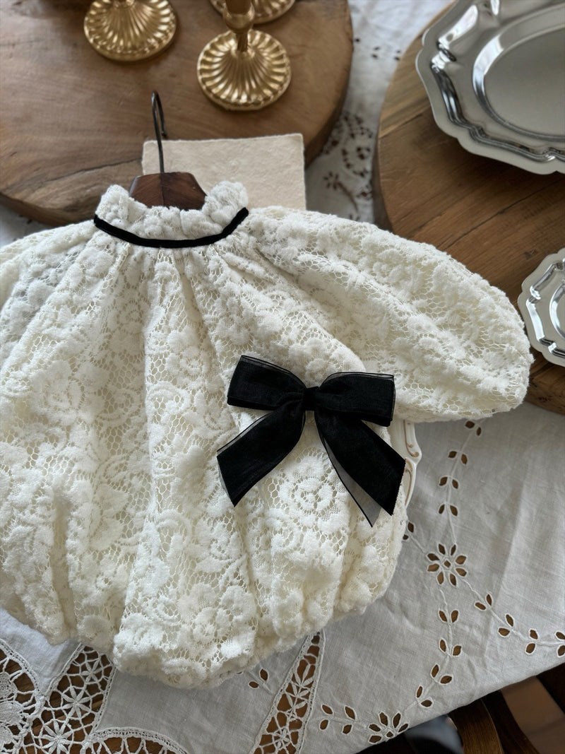 Lace Ribbon Romper _Cream