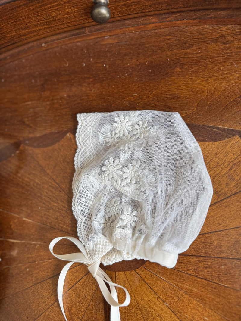 Karen Cream Lace Bonnet