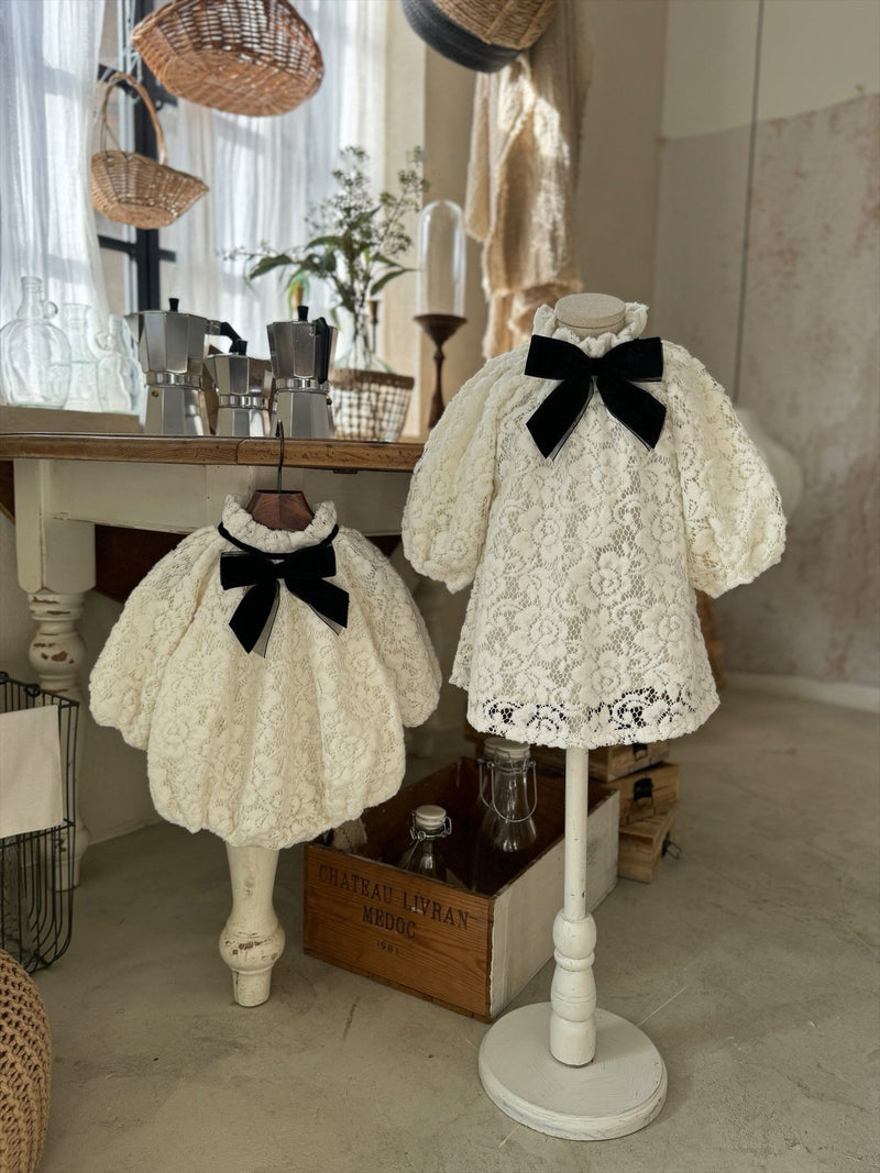 Lace Ribbon Romper _Cream
