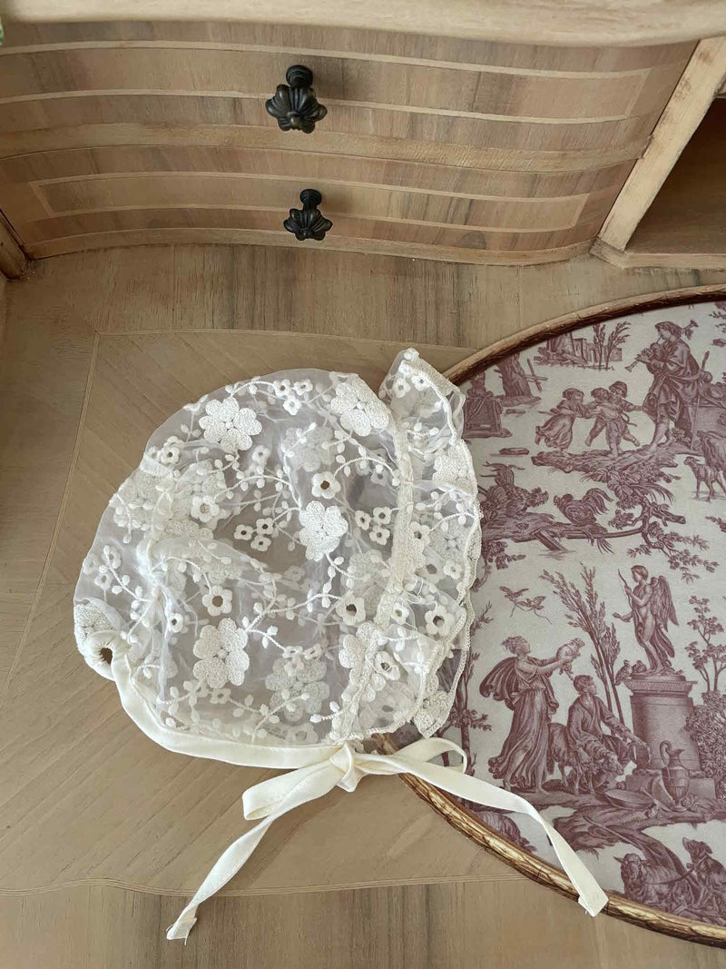 Frill Lace Bonnet _3 Types