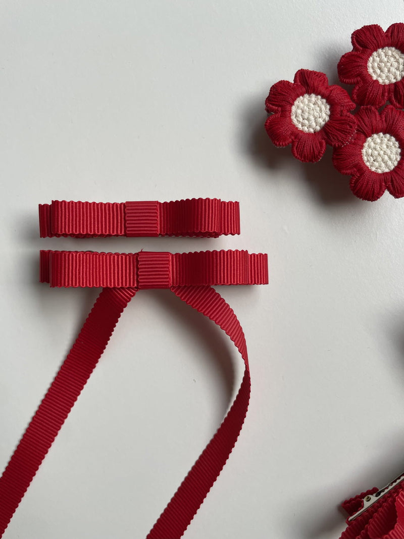 Red Ribbed Tape Mini Ribbon Clip Set