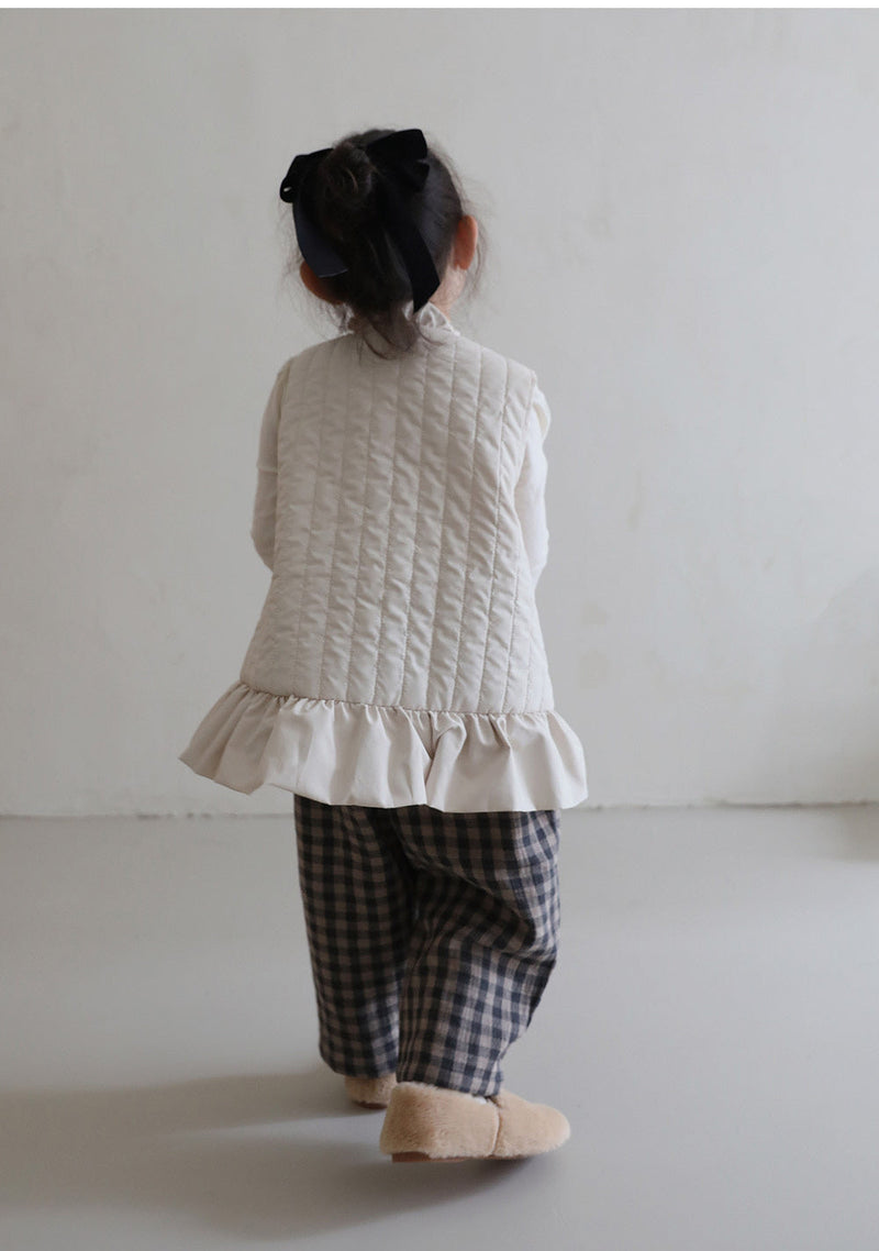 Frill Quilted Vest _ Cream