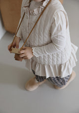 Frill Quilted Vest _ Cream