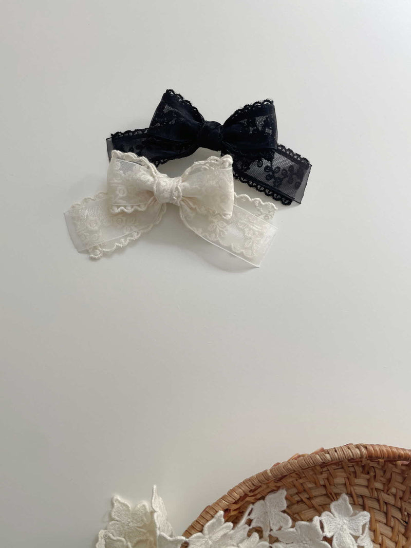 Double Organza Bow Short Tail Clips