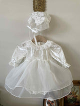 Whtie Lace Floral Bonnet