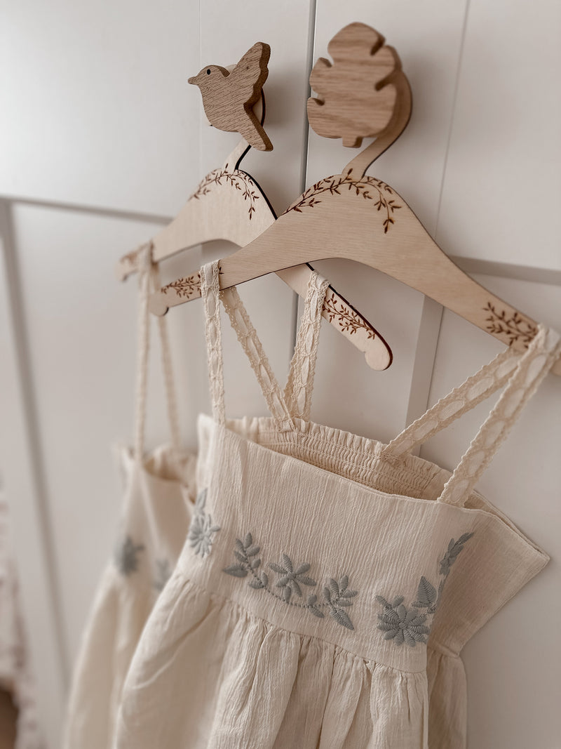 Aria Embroidery Dress _Cream