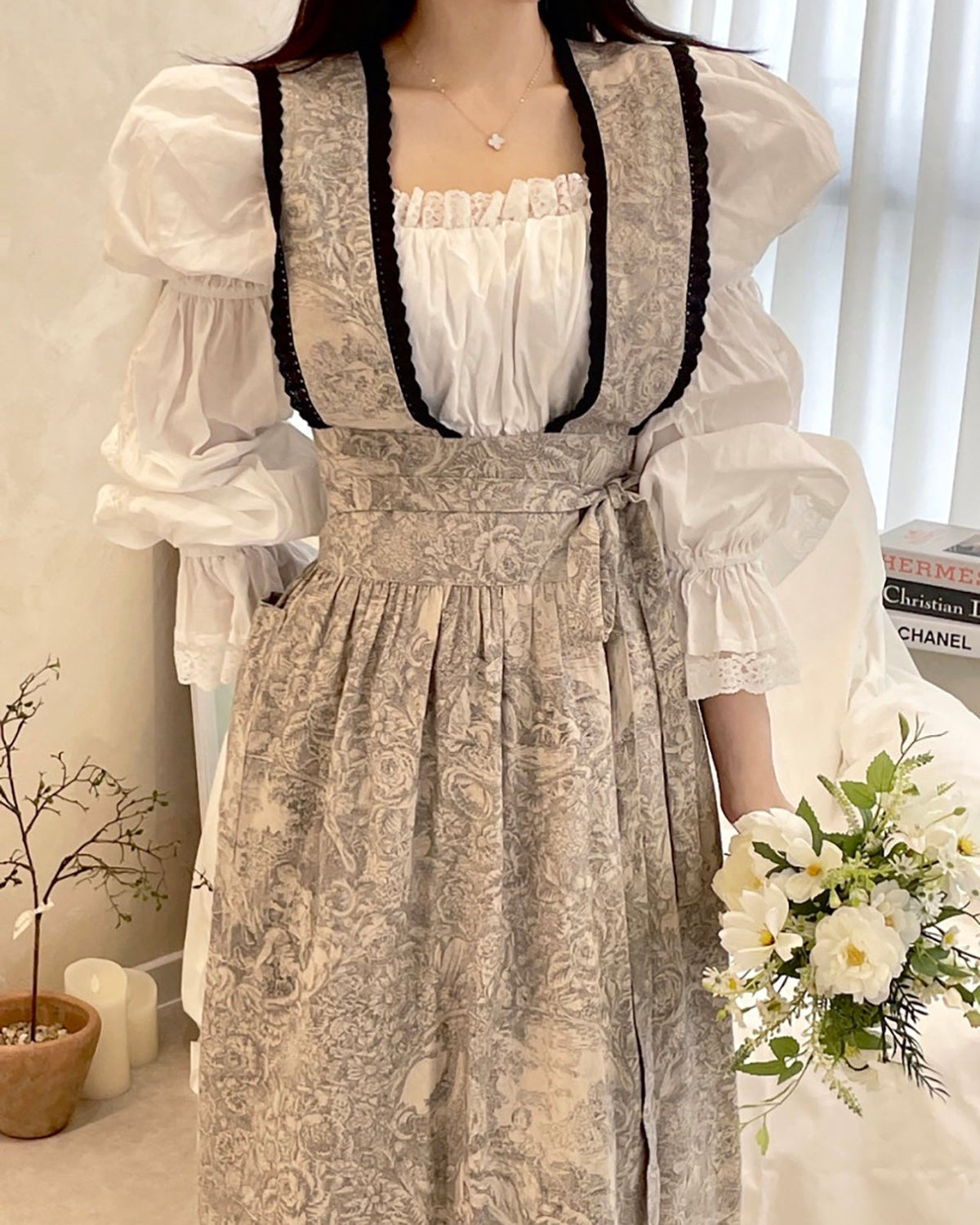 Black Suspender Lace Apron (Adult) – PIPIROO